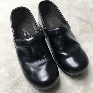 Dansko Black Leather Clogs Size 38